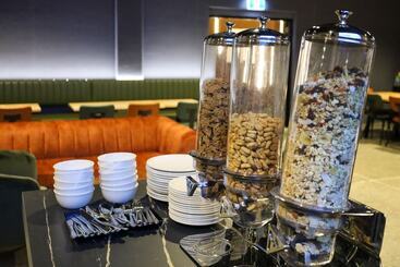 Microtel By Wyndham Wellington