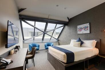 Microtel By Wyndham Wellington