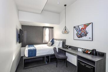 Microtel By Wyndham Wellington