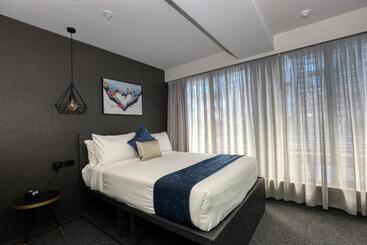 Microtel By Wyndham Wellington