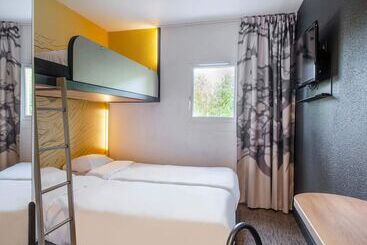 B&b Hotel Cholet Nord