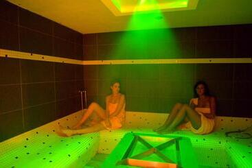 Centro Pineta Family Hotel & Wellness