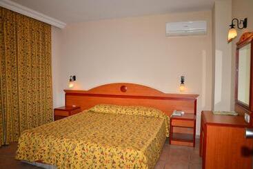 Club Sidar Apart
