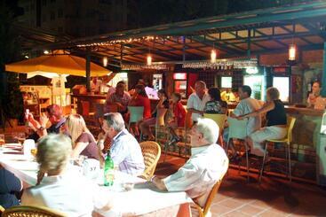 Club Sidar Apart