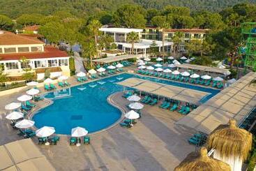Crystal Flora Beach Resort - Ultimate All Inclusive