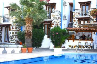 Dasis Hotel & Suites