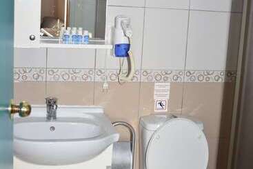 Dasis Hotel & Suites