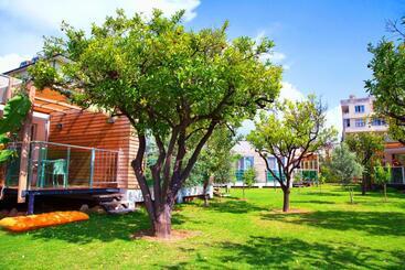 Green Garden Resort & Spa