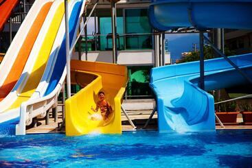 Green Garden Resort & Spa