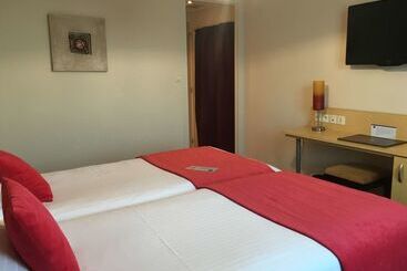 هتل Best Western Le Vinci Loire Valley