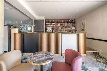 Brit Hotel Angers Parc Expo   L Acropole
