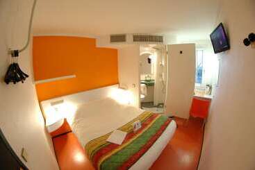 هتل Eco Relais  Pau Nord