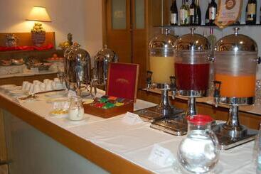 호텔 Grande Albergo Alfeo