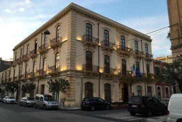 בית מלון כפרי Grande Albergo Alfeo