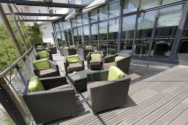 هتل Holiday Inn Express Marseille Saint Charles, An Ihg