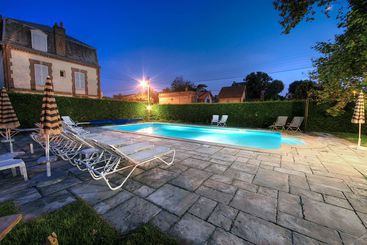 هتل Hôtels & Résidences La Closerie Cote Casino