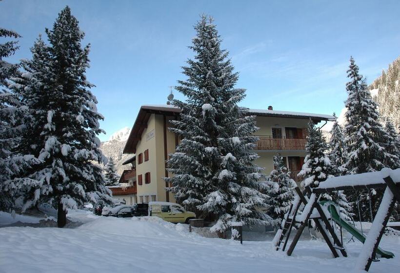 Ihr Hotel Villa Emma - Canazei