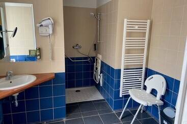 Logis Hotel La Petite Rade