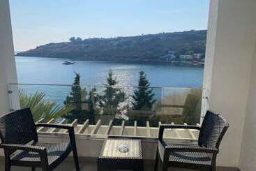 هتل La Quinta By Wyndham Bodrum