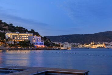 هتل La Quinta By Wyndham Bodrum