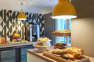 ホテル Mercure Brest Centre Les Voyageurs