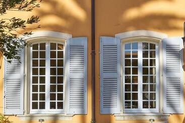 هتل Airelles Pan Dei Palais