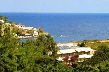هتل Perla Apartments