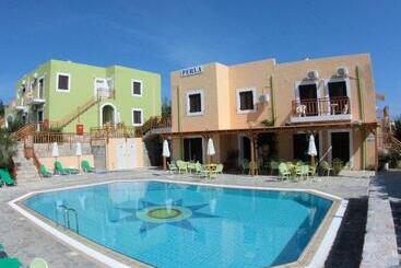 هتل Perla Apartments