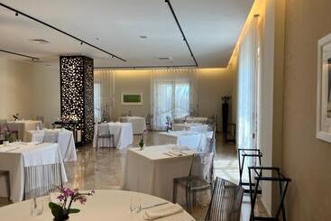 هتل Pietre Nere Resort & Spa