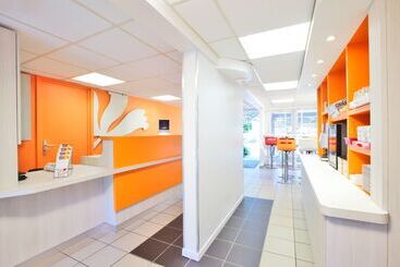 هتل Premiere Classe Charleville Mezieres