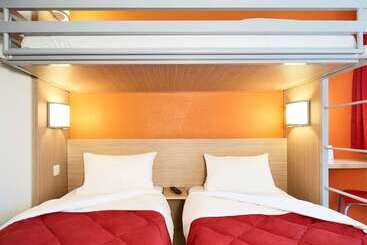هتل Premiere Classe Paris Ouest Pont De Suresnes