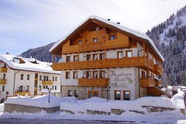 هتل Residence Baita Antlia