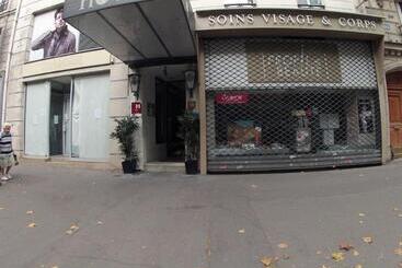 هتل Residence Chatillon