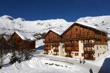 هتل Résidence Odalys Les Chalets De La Porte Des Saisons