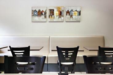 هتل Sables D O Et Son Restaurant Le 16 Bis