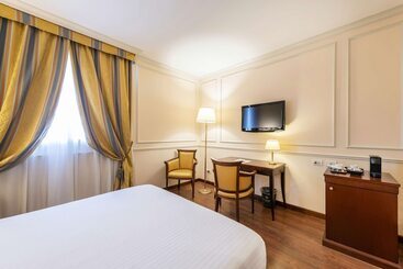 The Regency Sure Hotel Collection By Best Western