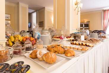 The Regency Sure Hotel Collection By Best Western