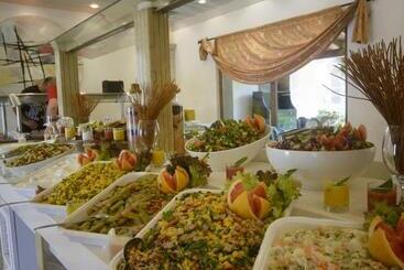 هتل Tiana Beach Resort   All Inclusive