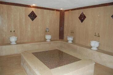 هتل Tiana Beach Resort   All Inclusive
