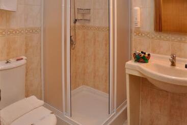 هتل Tiana Beach Resort   All Inclusive