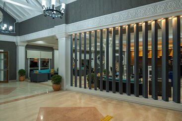 هتل Tiana Beach Resort   All Inclusive