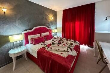 هتل Tiana Beach Resort   All Inclusive