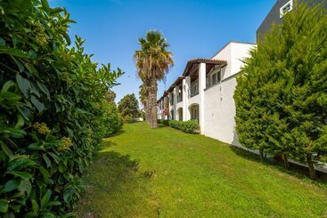 هتل Tiana Beach Resort   All Inclusive