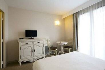 هتل Tulip Inn Honfleur Residence & Spa