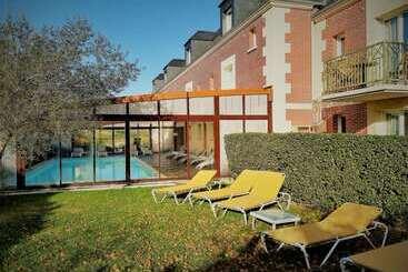 هتل Tulip Inn Honfleur Residence & Spa
