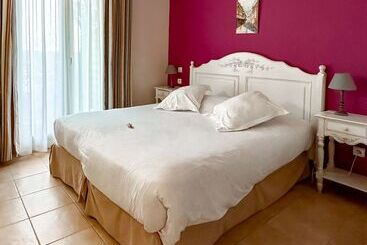 هتل Tulip Inn Honfleur Residence & Spa