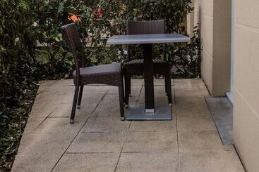هتل Tulip Inn Honfleur Residence & Spa