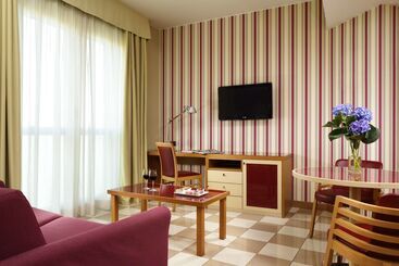 Unahotels The One Milano Hotel & Residence