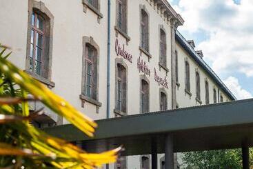 Отель Vacanceole  Le Duguesclin