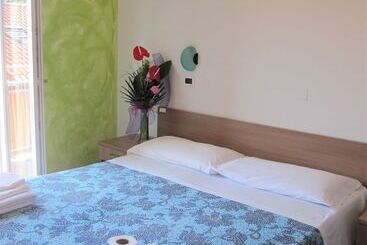 هتل Villa Elia